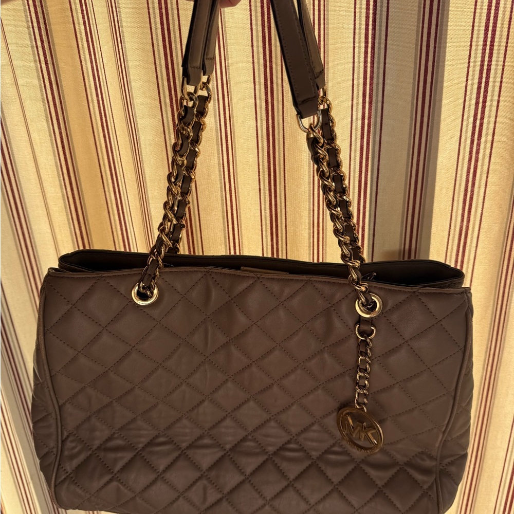 Michael Kors Chocolate Quilted Shoulder Bag - Picture 1 of 10